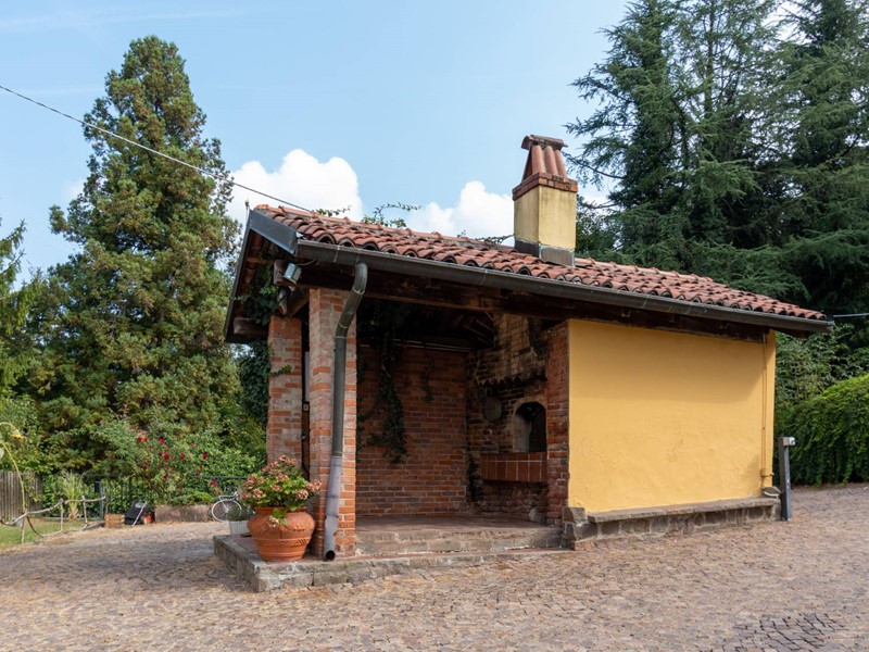 Villa in Vendita a Torino, zona Madonna del Pilone - Sassi, 600 m²