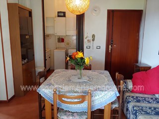 Trilocale in Vendita a Ravenna, zona Lido Adriano, 89'000€, 50 m², arredato