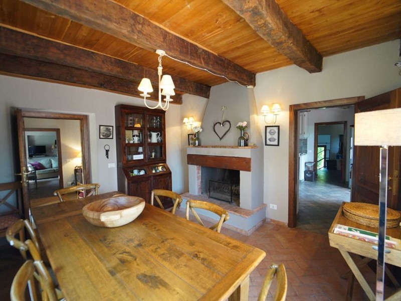 Casa Indipendente in Vendita a Aulla, zona Sericciolo, 1'250'000€, 280 m², arredato