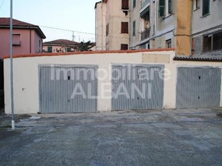 Box in Vendita a Vezzano Ligure, zona Prati, 24'500€, 18 m²