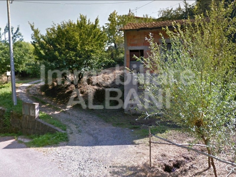 Magazzino in Vendita a Mulazzo, 21'000€, 55 m²