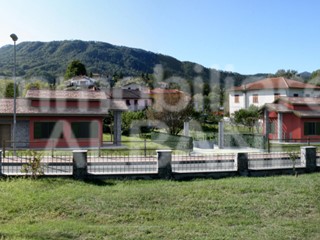 Terreno edificabile in Vendita a Beverino, 60'000€, 750 m²