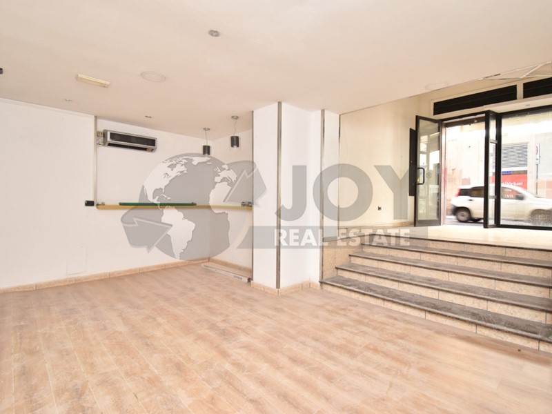 Immobile commerciale in Affitto a Lecce, zona Centro cittÃ, 800€, 110 m², arredato