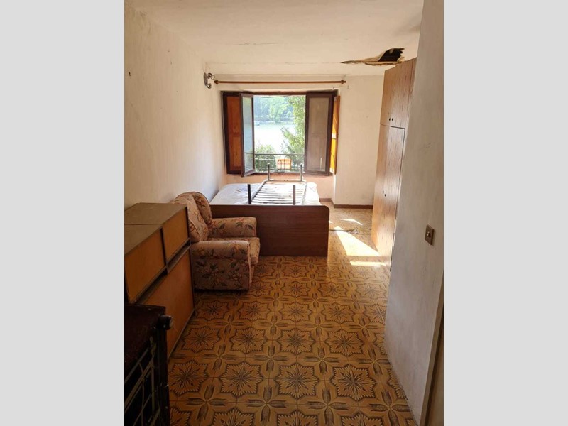Bilocale in Vendita a Rieti, 30'000€, 50 m², arredato