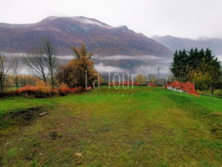 Terreno agricolo in Vendita a Pontey, 95'000&euro;, 1278 m²