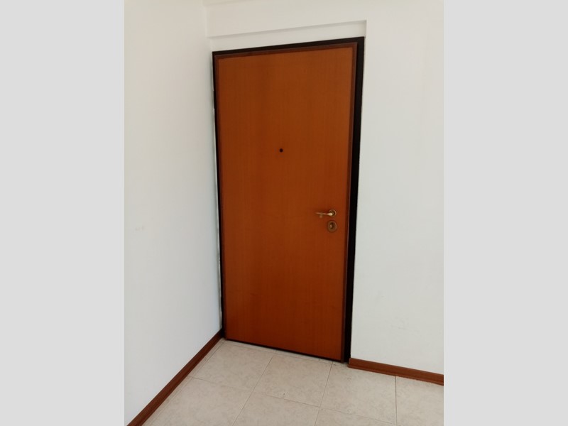 Quadrilocale in Vendita a Terni, 95'000€, 90 m²