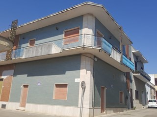 Casa Indipendente in Vendita a Carpignano Salentino, 90'000€, 300 m²