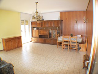 Quadrilocale in Vendita a Bolzano, zona Europa, 370'000€, 110 m²