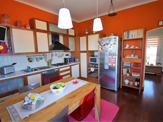 Quadrilocale in Vendita a Vezzano Ligure, 129'000€, 80 m²