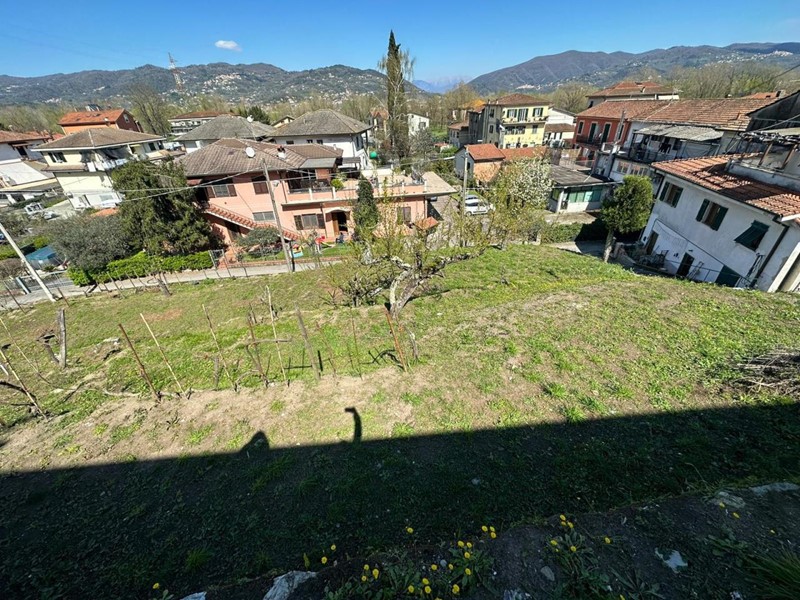 Casa Semi Indipendente in Vendita a Vezzano Ligure, zona Bottagna, 80'000€, 70 m²