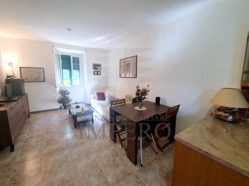 Bilocale in Vendita a Ventimiglia, zona Centro Storico, 135'000€, 60 m², arredato