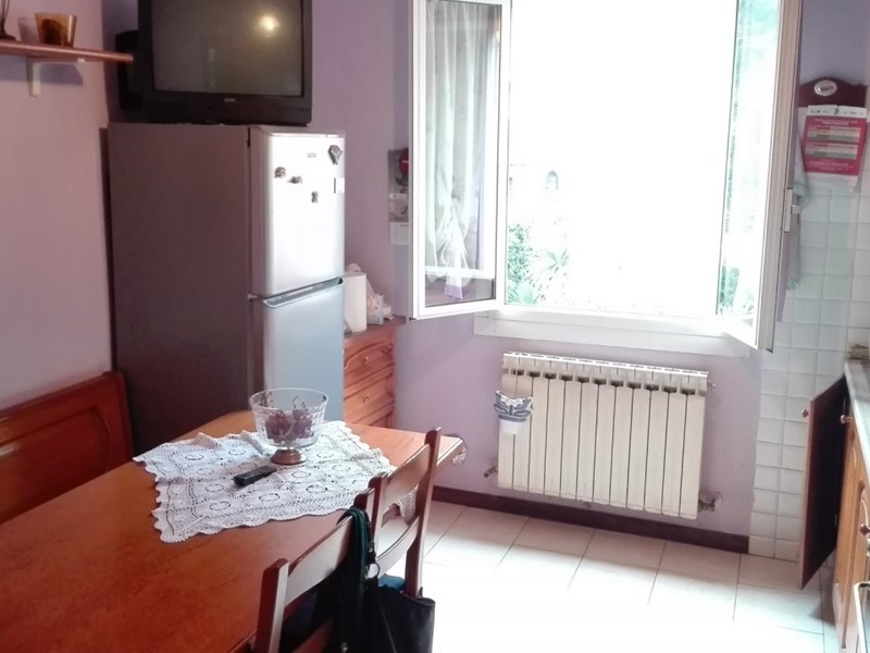 Casa Semi Indipendente in Vendita a Vezzano Ligure, 70'000€, 70 m², arredato