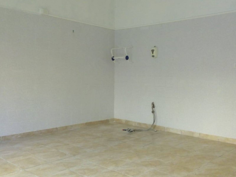 Attività commerciale in Affitto a Livorno, zona Mercato, 500€, 40 m²