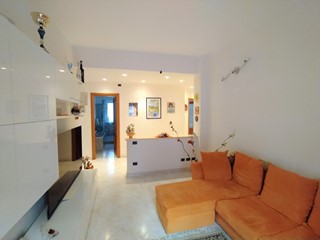 Quadrilocale in Vendita a Savona, zona SAN MICHELE, 208'000€, 85 m²