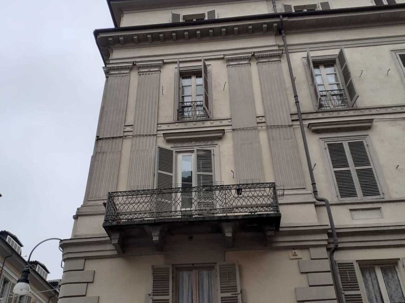 Appartamento in Vendita a Torino, zona Centro, 390'000€, 120 m²