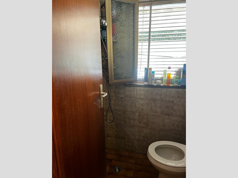 Monolocale in Vendita a Viareggio, zona Torre del Lago, 95'000€, 30 m²