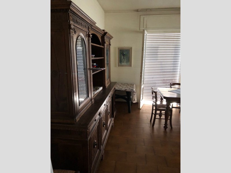 Appartamento in Vendita a Viareggio, zona Viareggio Mare, 250'000€, 100 m²