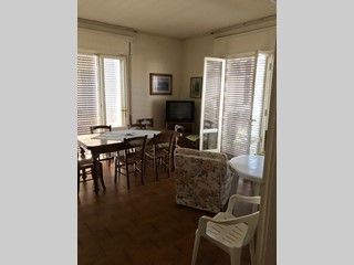 Appartamento in Vendita a Viareggio, zona Viareggio Mare, 250'000€, 100 m²