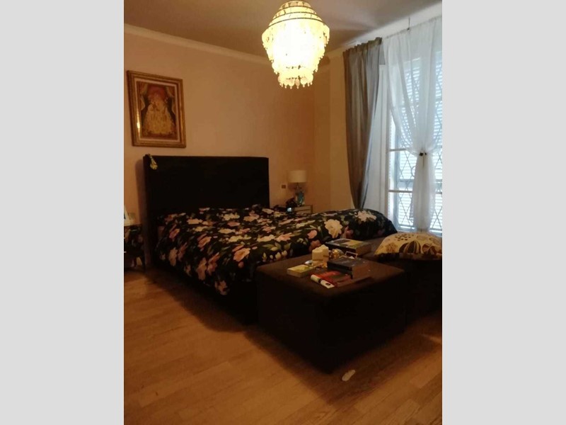 Casa Indipendente in Vendita a Massarosa, 650'000€, 345 m², con Box