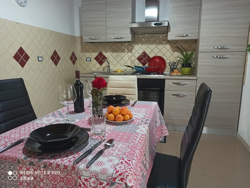 Appartamento in Affitto a Bosa, zona via barbagia 6, 111€, arredato