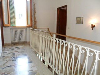 Appartamento in Vendita a Montelupo Fiorentino, zona Camaioni, 190'000€, 120 m²