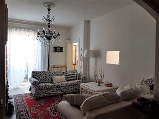 Casa Indipendente in Vendita a Castelnuovo Magra, 250'000€, 140 m²