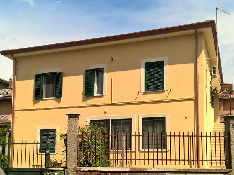 Appartamento in Affitto a Marino, zona CAVA DEI SELCI, 500€