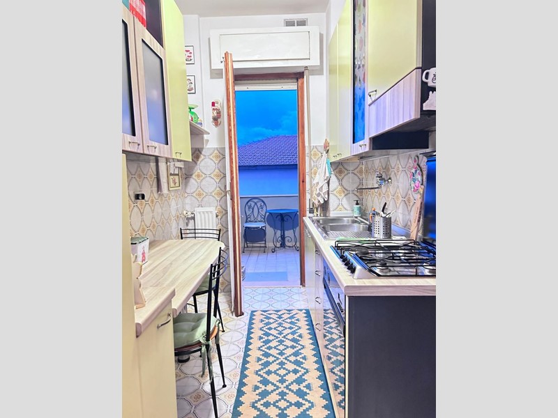 Quadrilocale in Vendita a Francavilla al Mare, 180'000€, 80 m², arredato, con Box