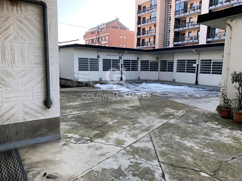 Box in Vendita a Torino, zona Pozzo Strada, 18'000€, 13 m²