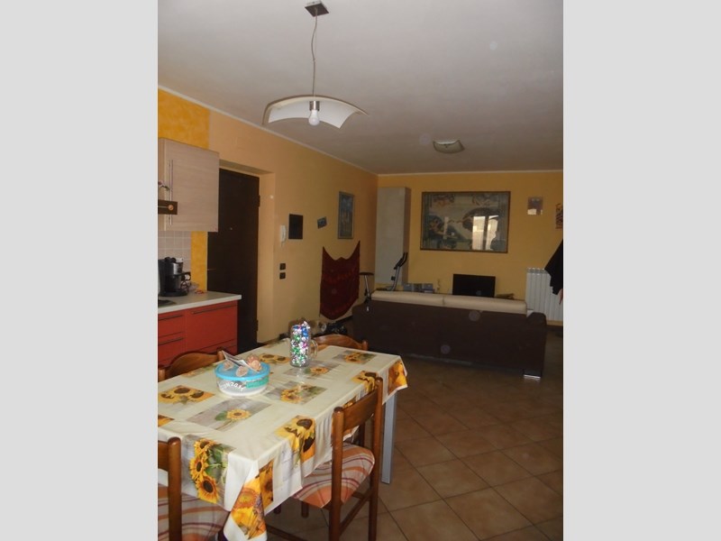 Trilocale in Vendita a Bedizzole, zona Campagnola, 120'000€, 77 m²