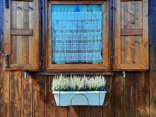 Casa Indipendente in Vendita a Recoaro Terme, zona Recoaro mille, 6'000&euro;, 25/30, arredato