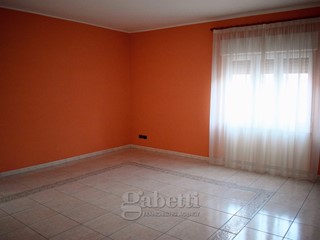 Appartamento in Vendita a Campobasso, 189'000€, 180 m²