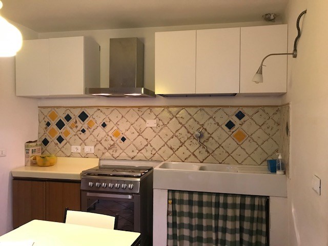 Casa Semi Indipendente in Vendita a Massa, zona Castello, 220'000€, 80 m²