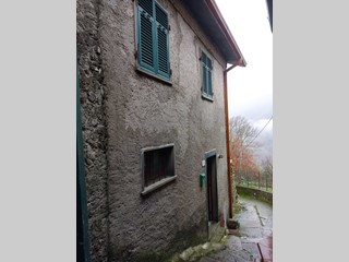 Casa Indipendente in Vendita a Fivizzano, 40'000€, 65 m²