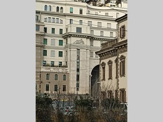 Ufficio in Vendita a Milano, 950'000€, 55 m²