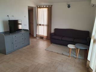 Quadrilocale in Vendita a Luogosanto, 125'000€, 80 m², arredato