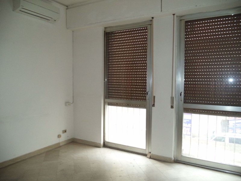 Ufficio in Affitto a Arezzo, 880&euro;, 42 m²