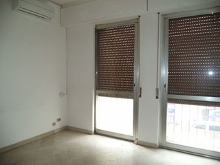 Ufficio in Affitto a Arezzo, 880€, 42 m²