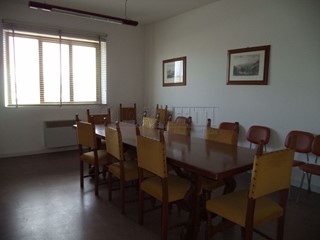 Ufficio in Affitto a Arezzo, 2'500€, 325 m²