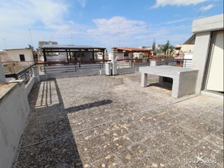Quadrilocale in Vendita a Casamassima, zona Via Fratelli Rosselli, 160'000€, 180 m²