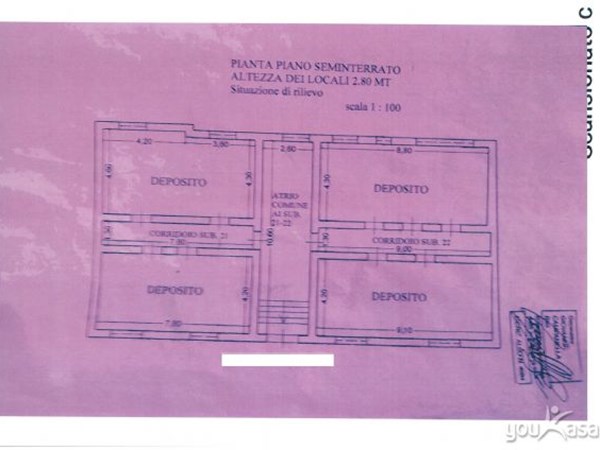 Immobile commerciale in Vendita a Bari, zona japigia, 70'000€, 240 m²