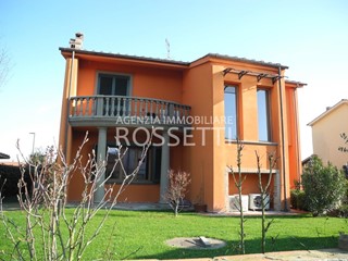 Villa bifamiliare in Vendita a Cerreto Guidi, 800'000€, 280 m²