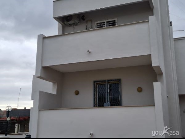 Casa Indipendente in Vendita a Bari, zona Torre a Mare, 100'000€, 100 m²