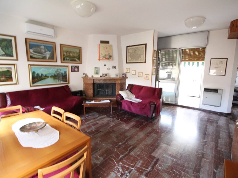 Appartamento in Vendita a Ascoli Piceno, zona Porta Maggiore, 195'000€, 180 m²