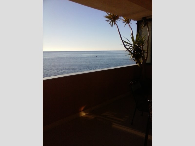 Trilocale in Vendita a Messina, zona Mili marina , 175'000€, 200 m²