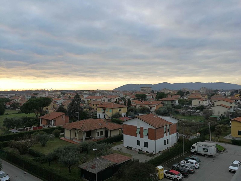 Quadrilocale in Vendita a Carrara, zona CARRARA SUD, 160'000€, 80 m²
