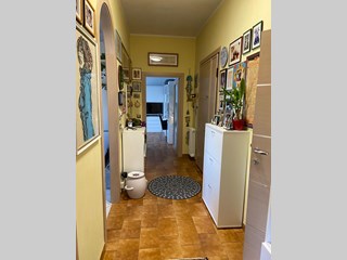 Trilocale in Vendita a Castelfiorentino, 85'000€, 70 m², arredato, con Box