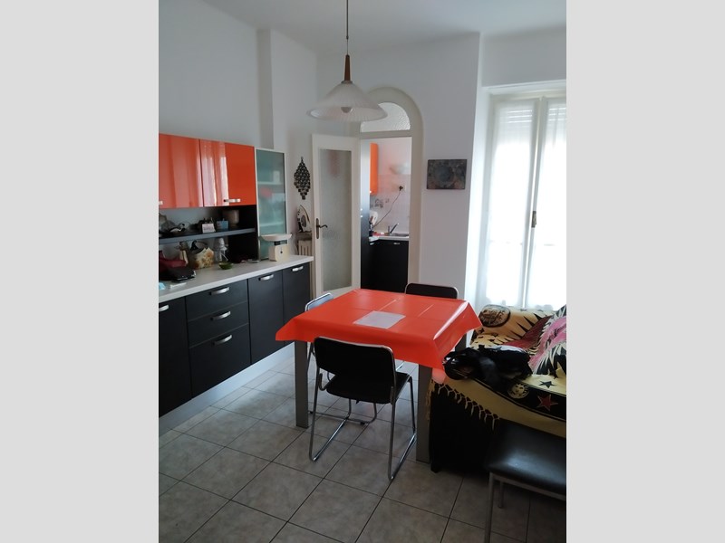 Trilocale in Affitto a Torino, zona san paolo, 700€, 80 m², arredato