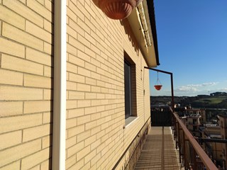 Trilocale in Vendita a Roma, zona Labaro, 250'000€, 82 m², arredato