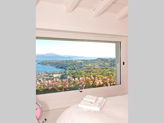 Villa in Vendita a Salò, 1'800'000€, 400 m²